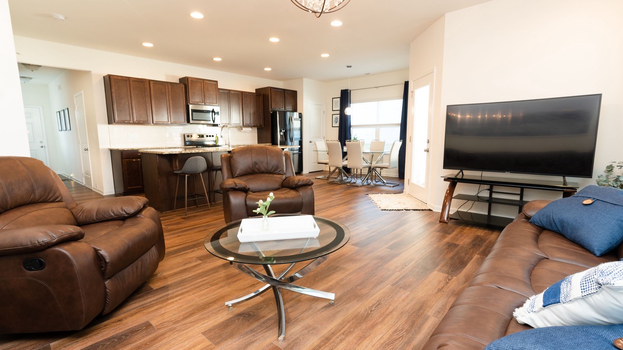 Photo of Livingroom in Southeast Raleigh