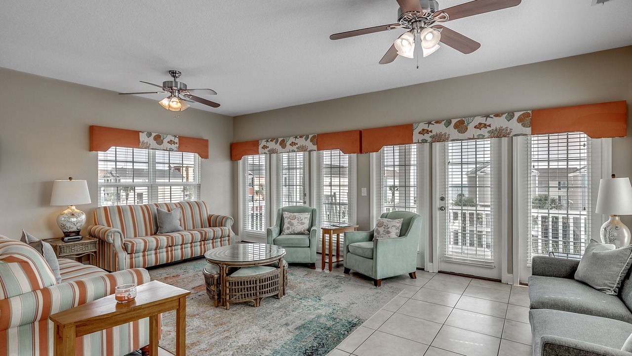 Photo of Livingroom in Surfside Beach