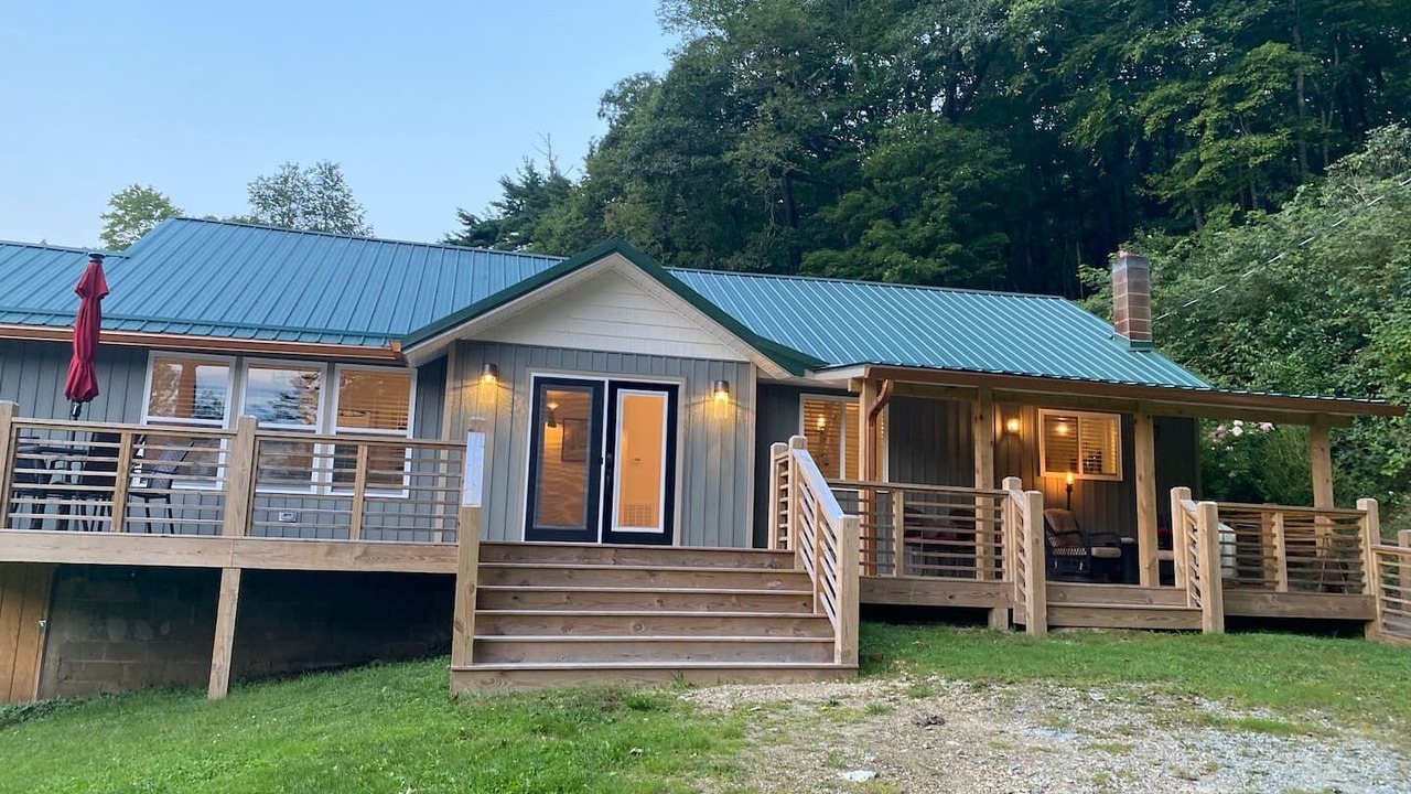 Photo of Outdoor in Newland
