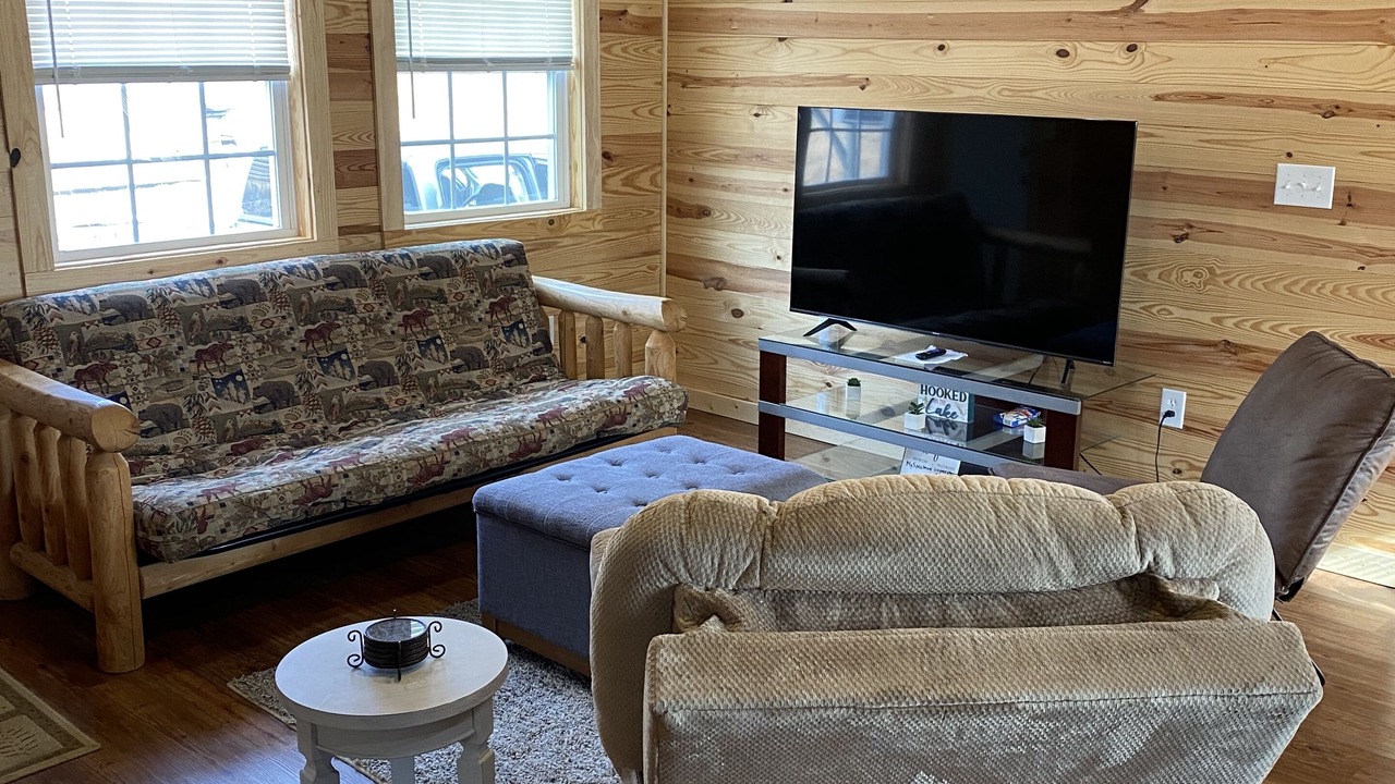 Photo of Livingroom in Groveoak