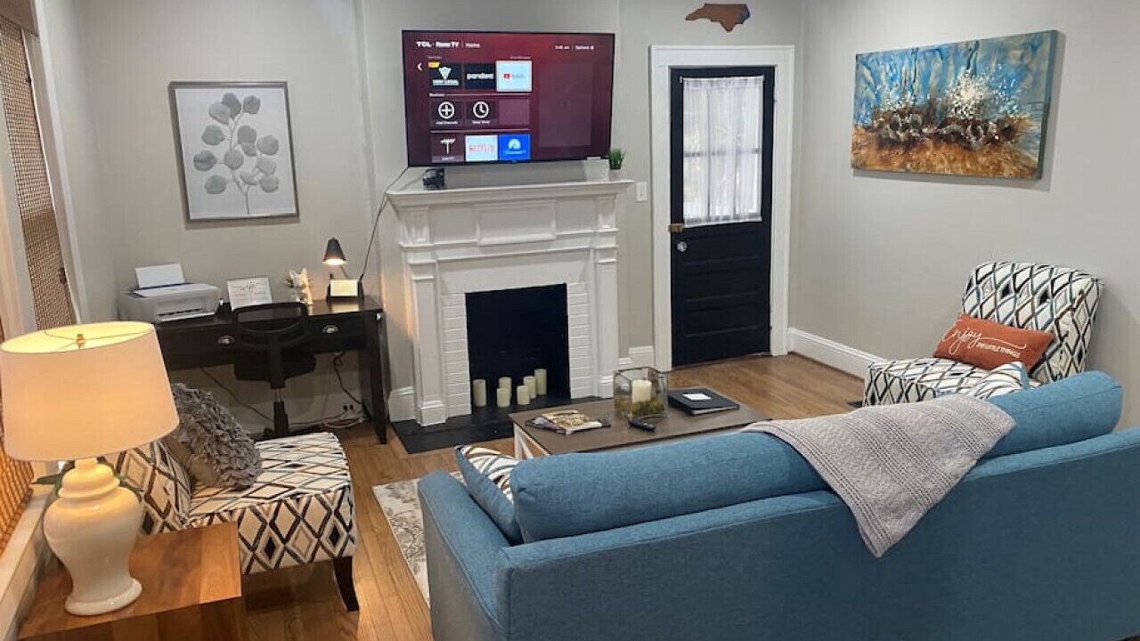 Photo of Livingroom in Winston - Salem