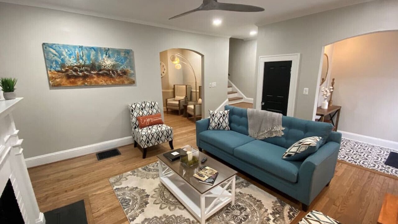 Photo of Livingroom in Winston - Salem