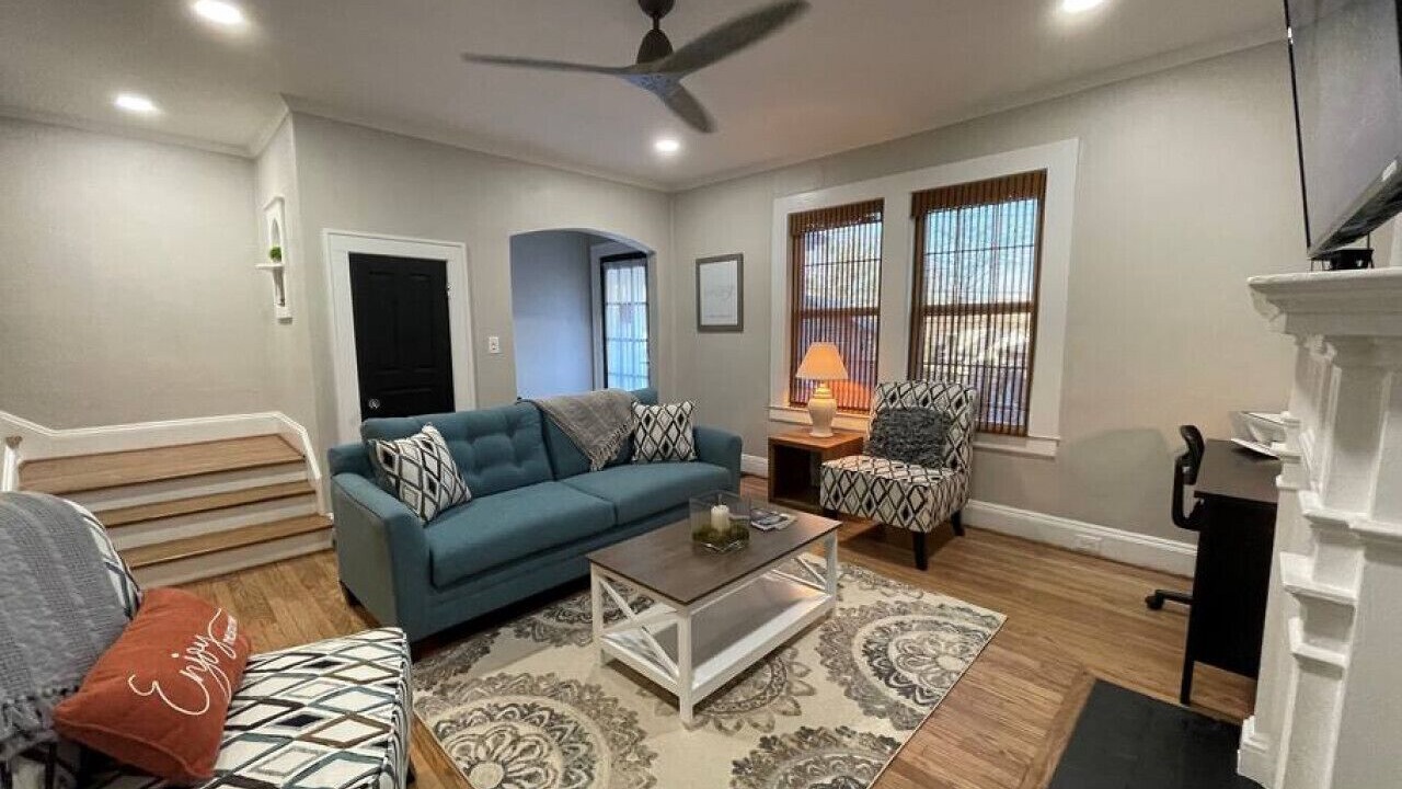Photo of Livingroom in Winston - Salem