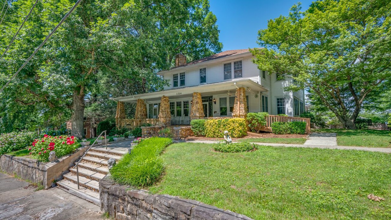 Photo of Others in Hyman Heights Historic District