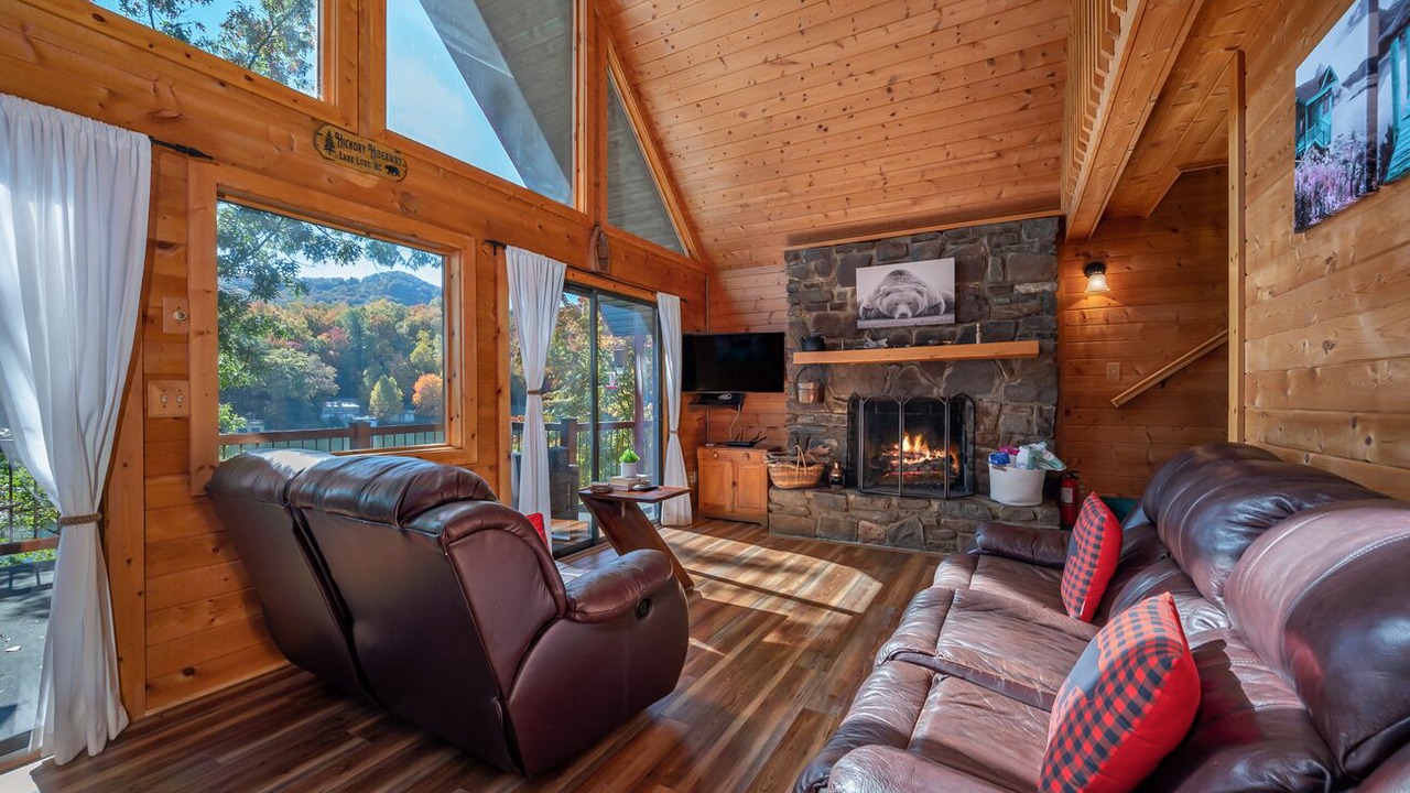 Photo of Livingroom in Lake Lure