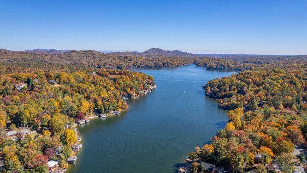 Photo of Others in Lake Lure