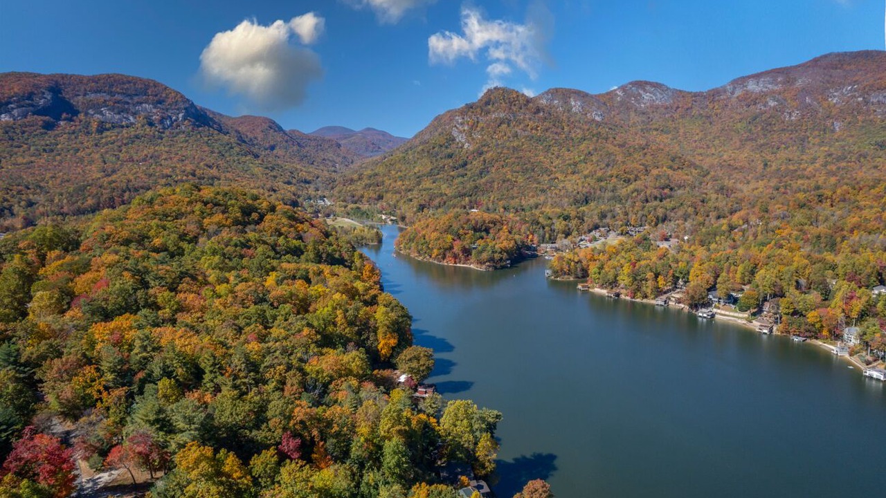 Photo of Others in Lake Lure