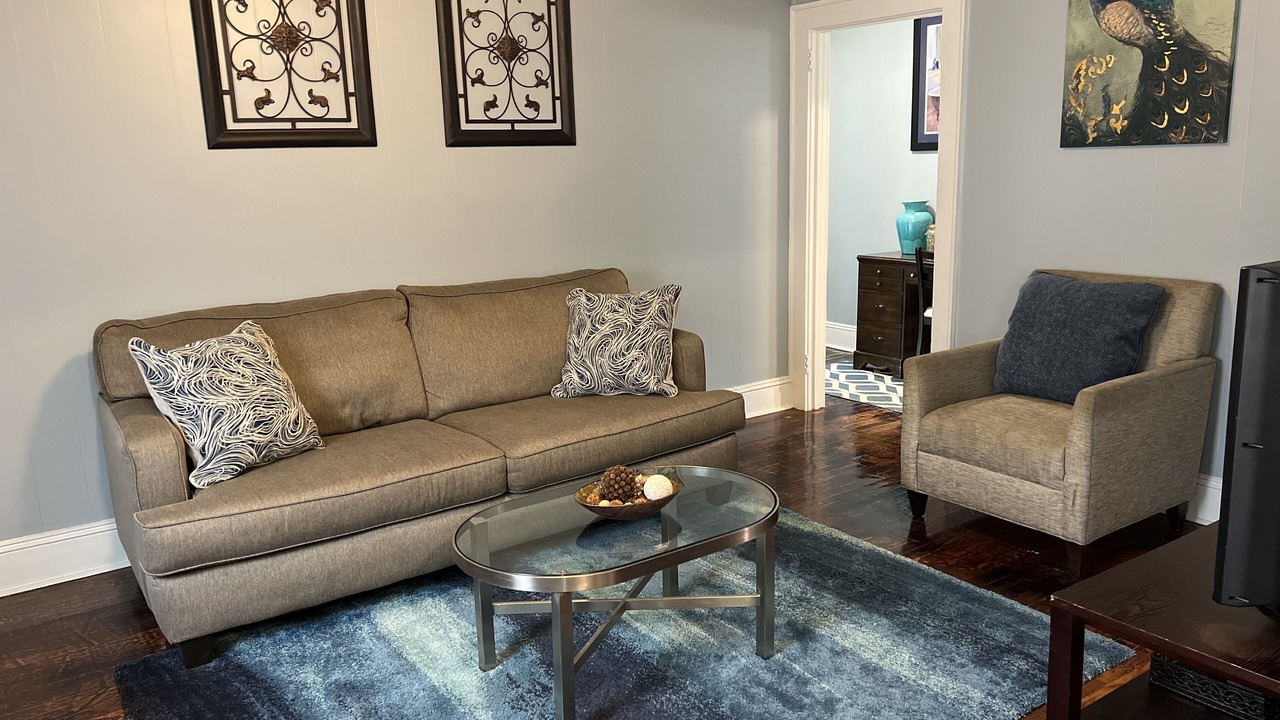 Photo of Livingroom in Burlington