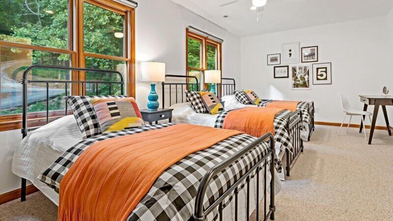 Photo of Bedroom in Frank