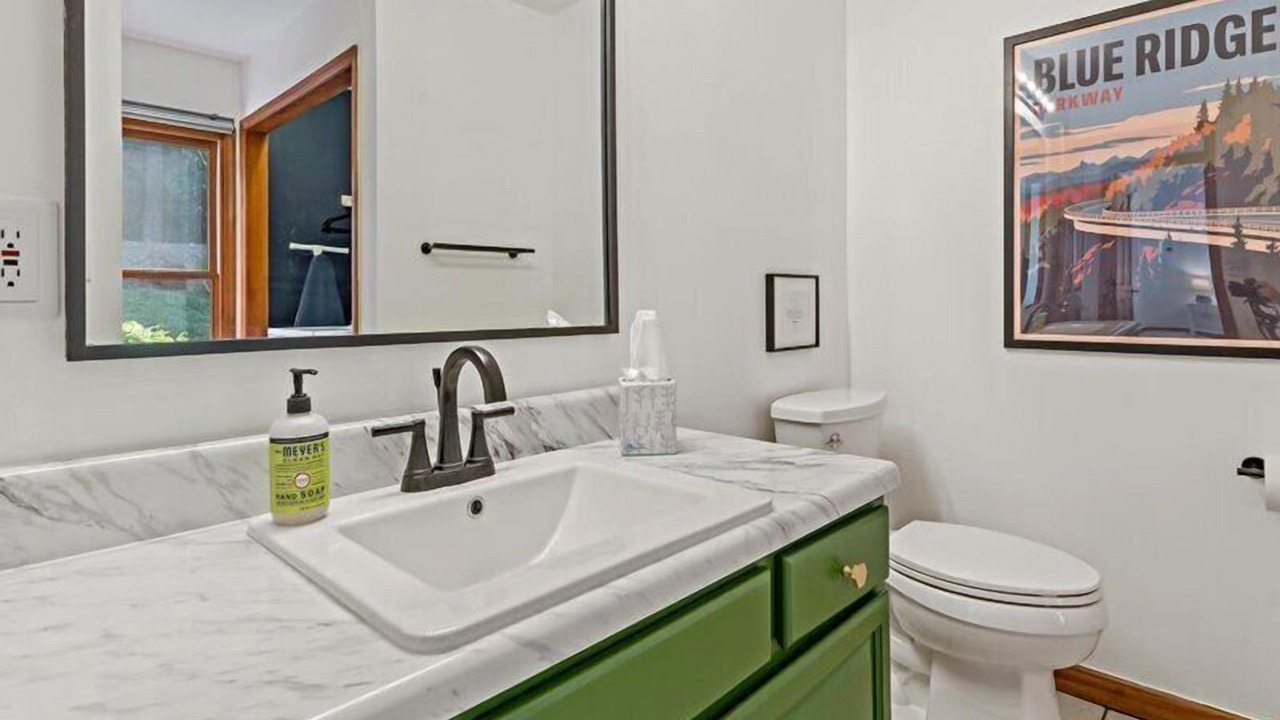 Photo of Bathroom in Frank