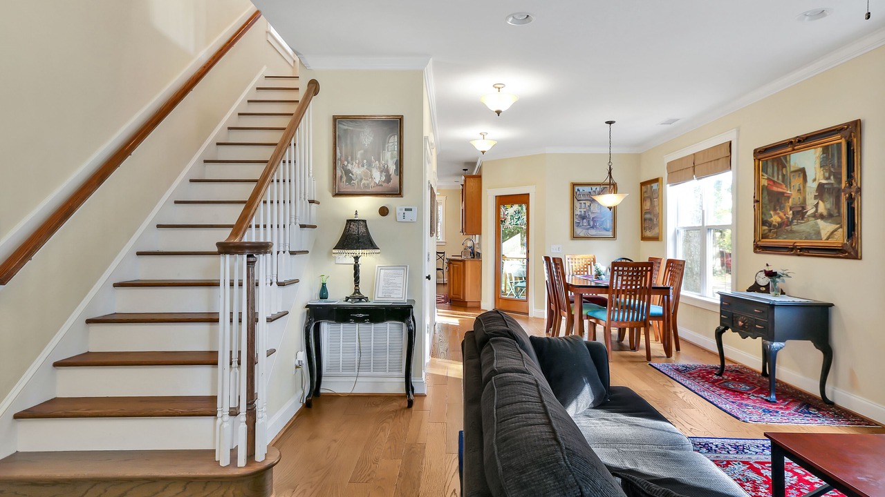 Photo of Livingroom in Wilmington Historic District