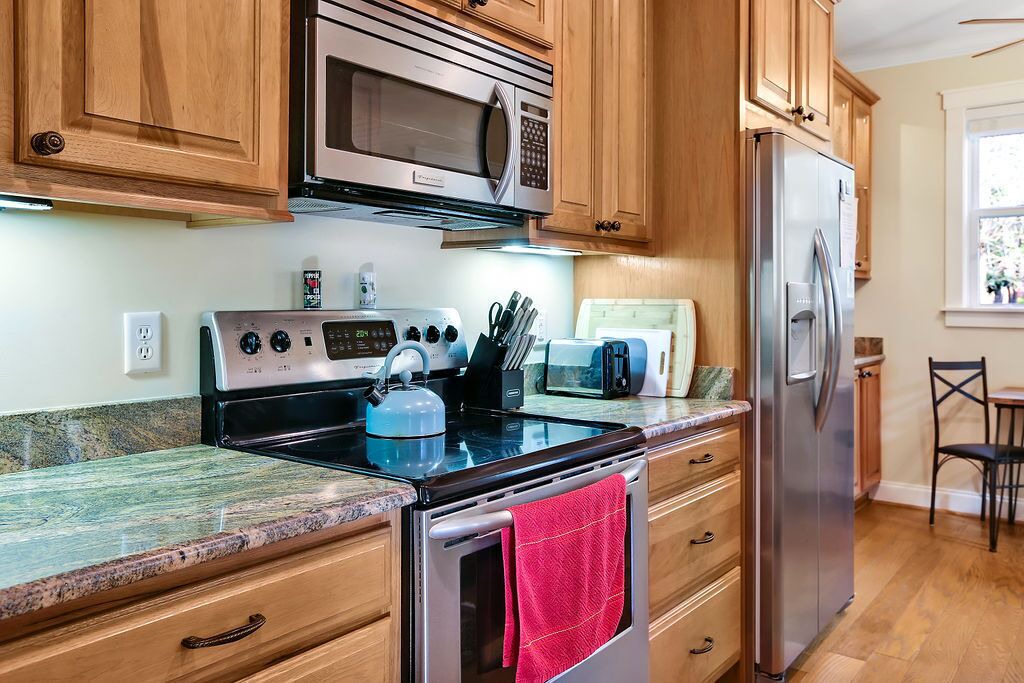 Photo of Kitchen in Wilmington Historic District