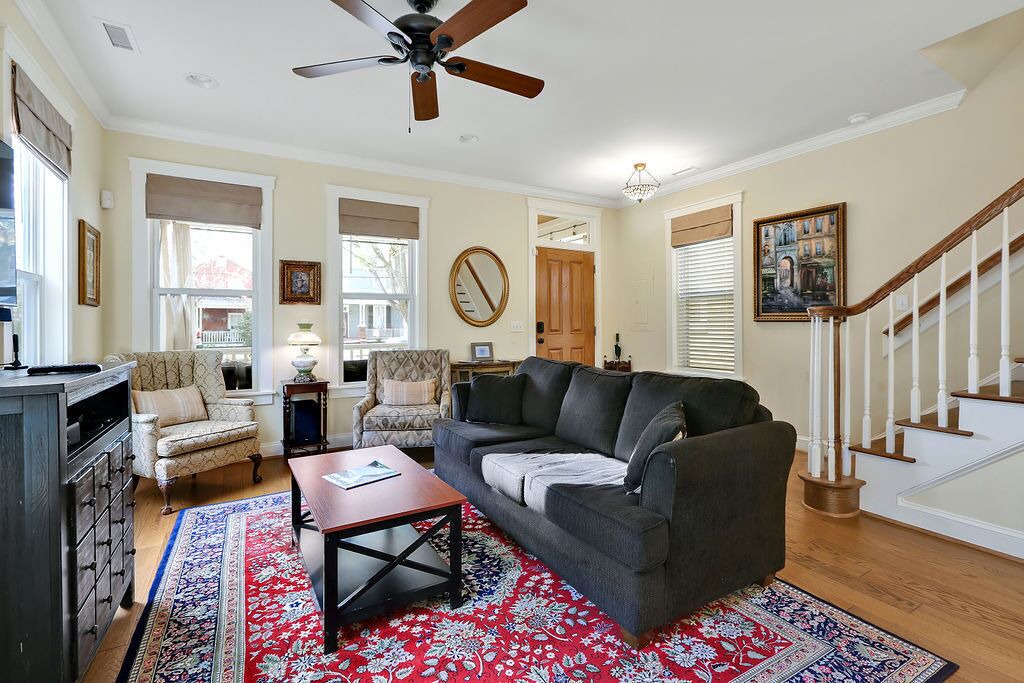 Photo of Livingroom in Wilmington Historic District