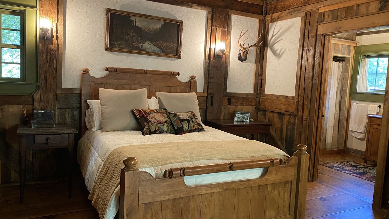 Photo of Bedroom in Cullowhee