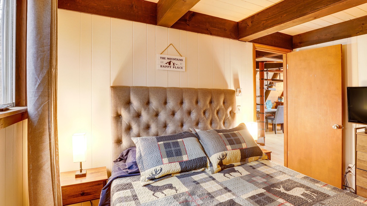 Photo of Bedroom in Charter Hills