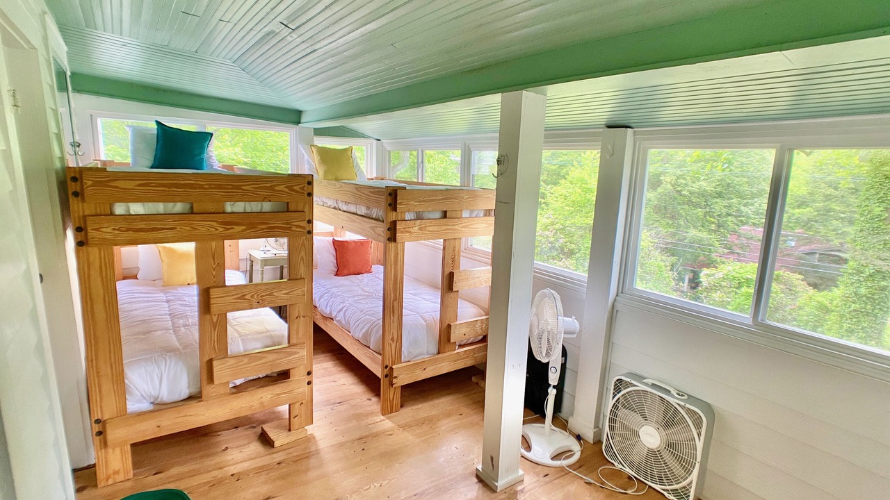 Photo of Bedroom in Montreat