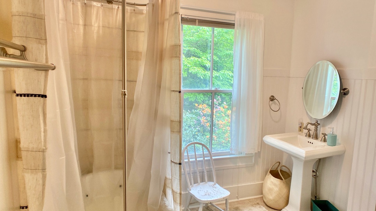 Photo of Bathroom in Montreat