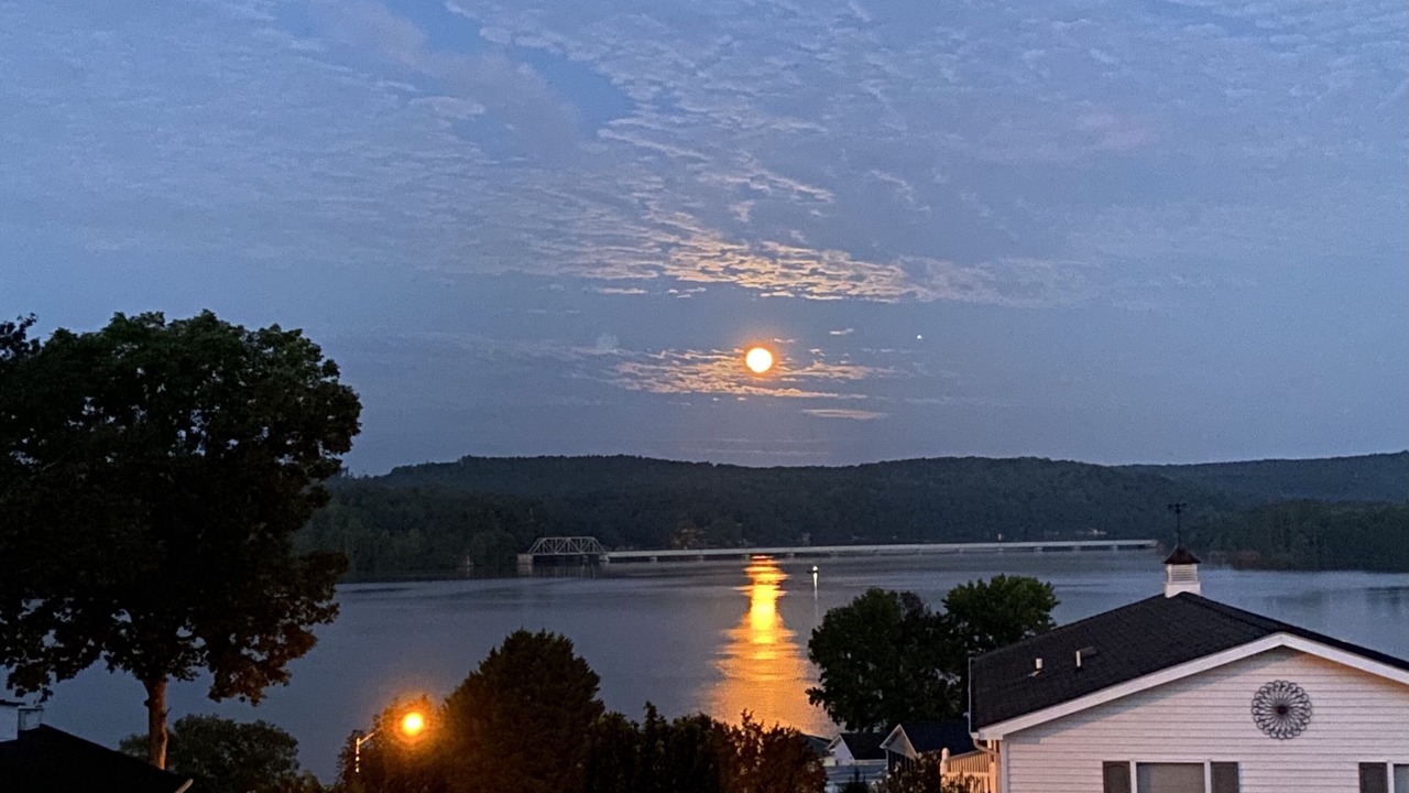 Photo of Outdoor in New London