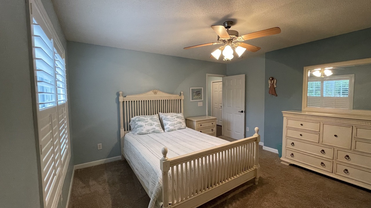 Photo of Bedroom in Piney Green