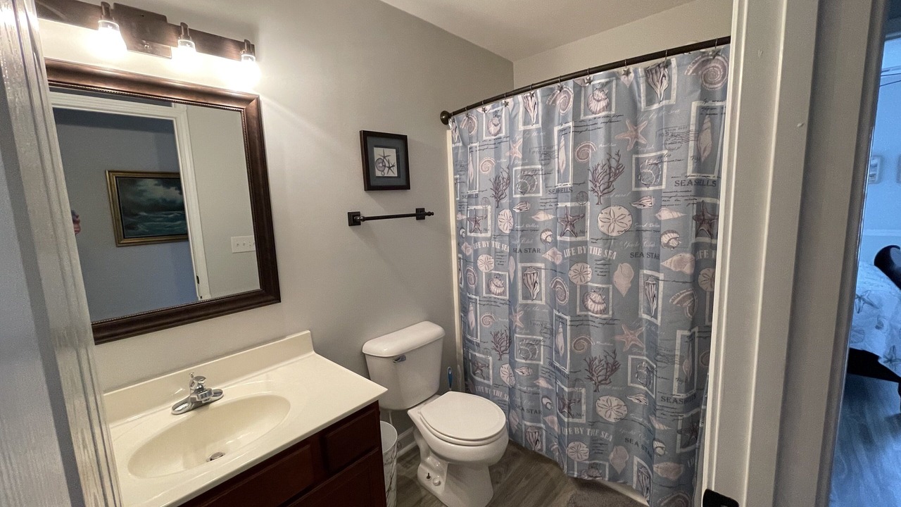 Photo of Bathroom in Piney Green