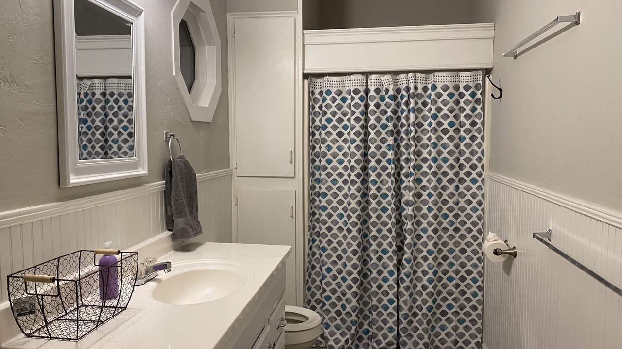 Photo of Bathroom in Oakhurst