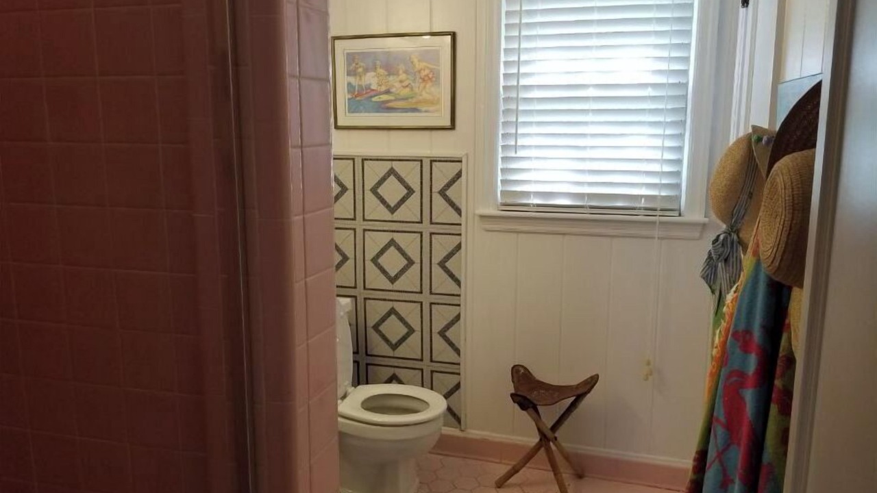 Photo of Bathroom in Lake Waccamaw
