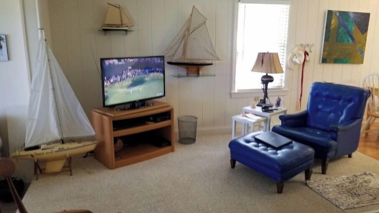 Photo of Livingroom in Lake Waccamaw