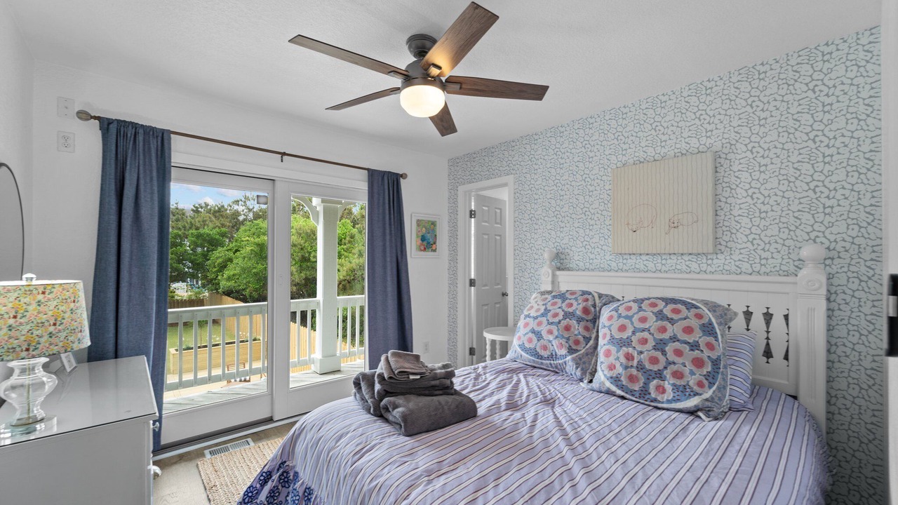 Photo of Bedroom in Nags Head