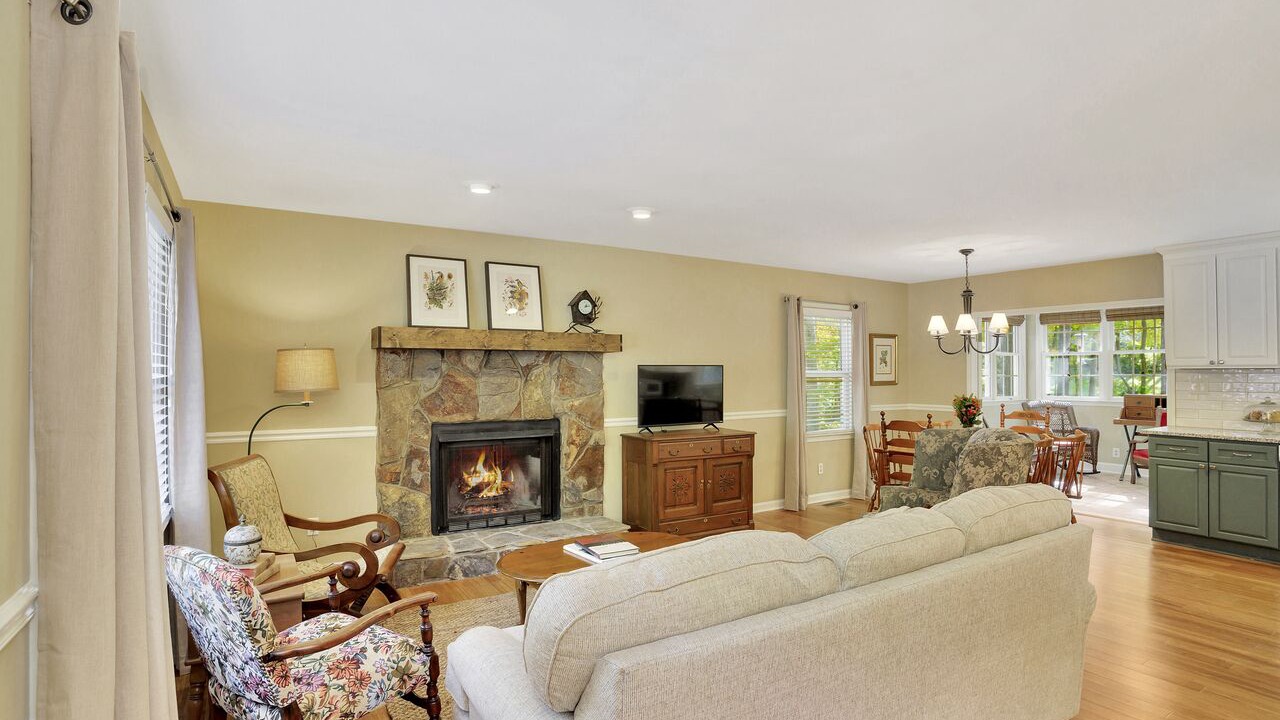 Photo of Livingroom in Cary