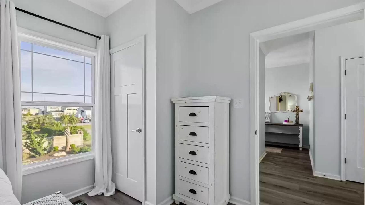 Photo of Bedroom in Topsail Beach