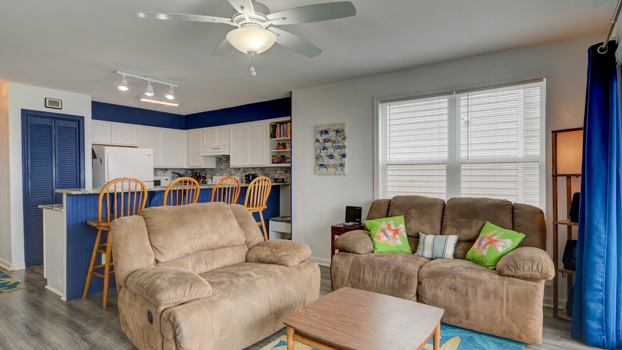 Photo of Livingroom in Surf City
