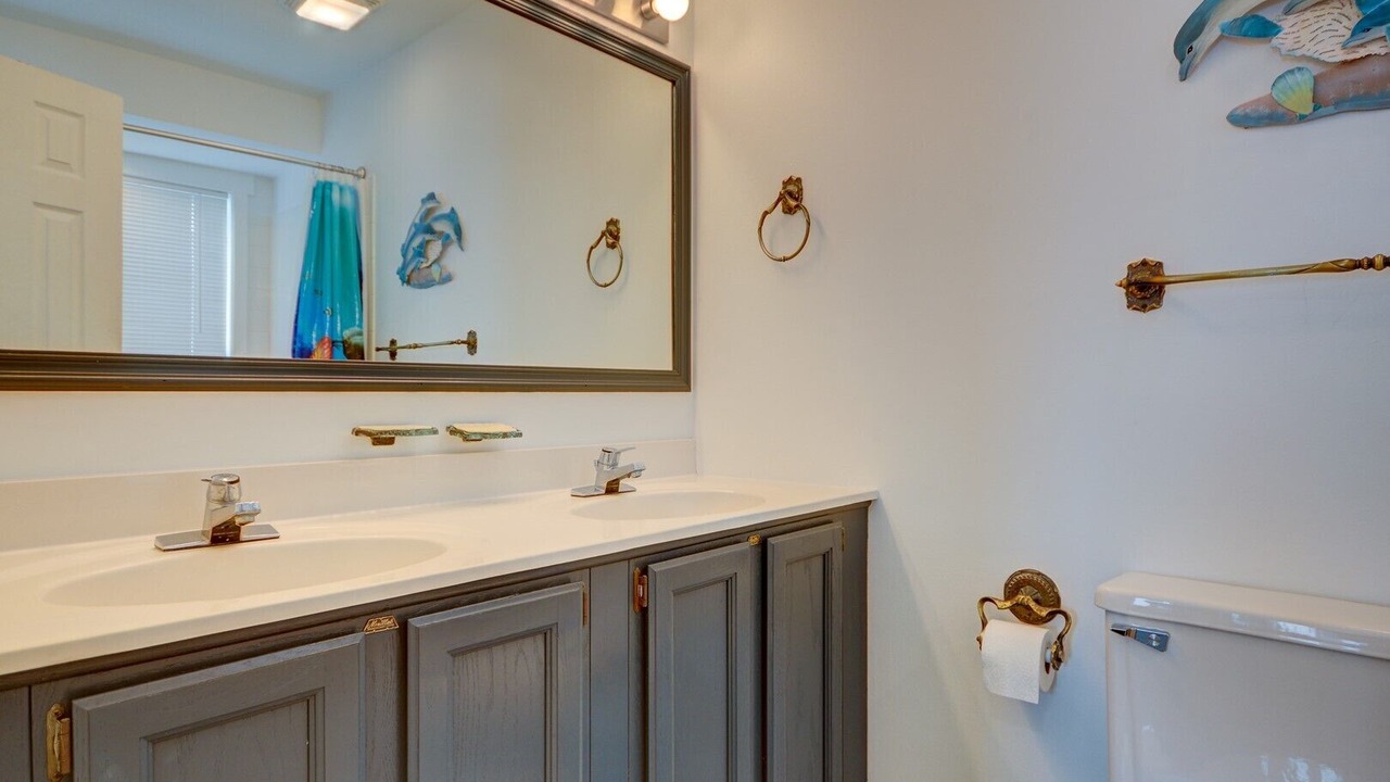 Photo of Bathroom in Surf City