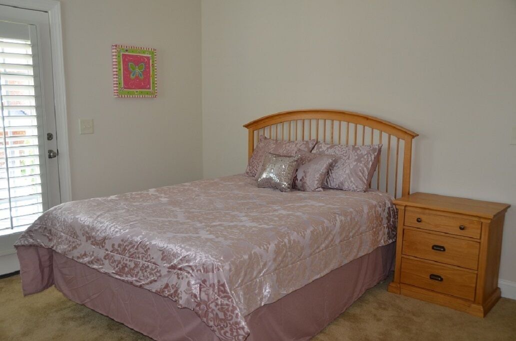 Photo of Bedroom in Apex