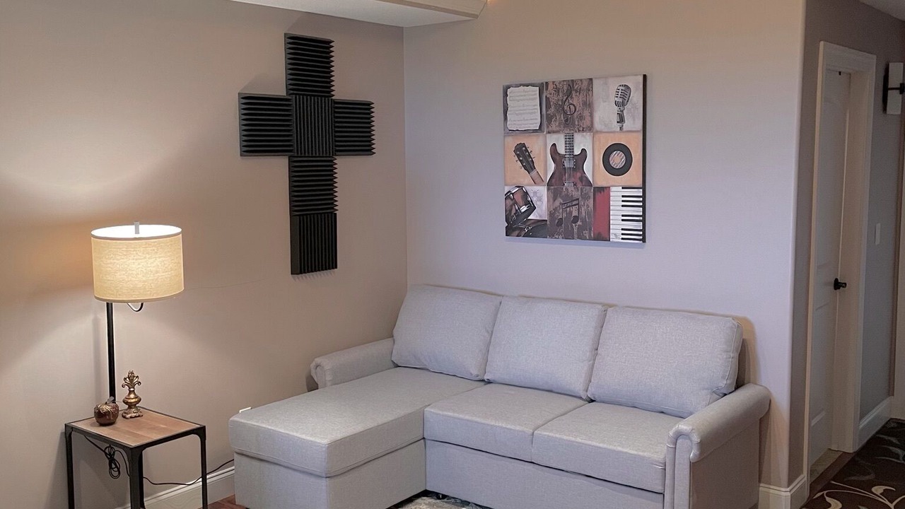Photo of Livingroom in Leicester