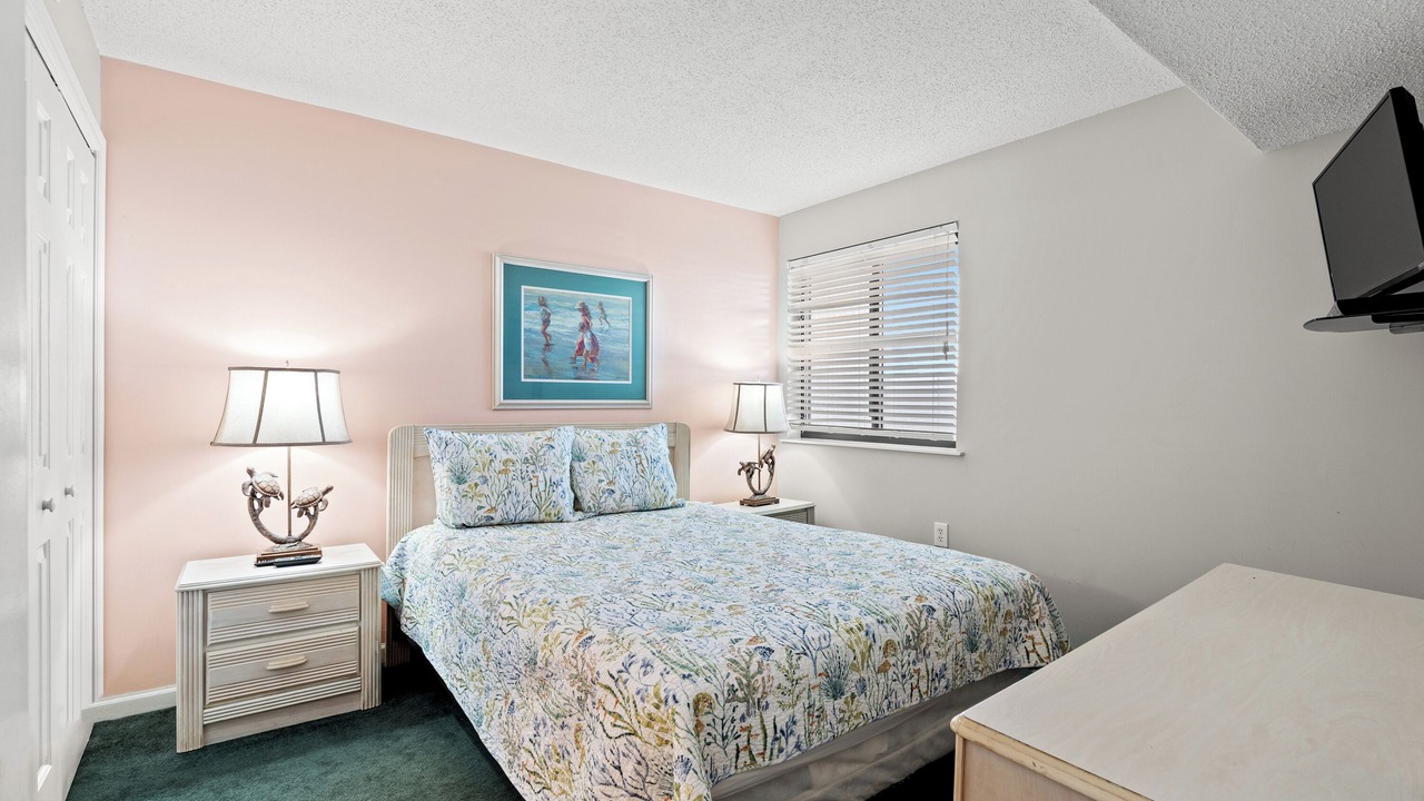 Photo of Bedroom in Ash