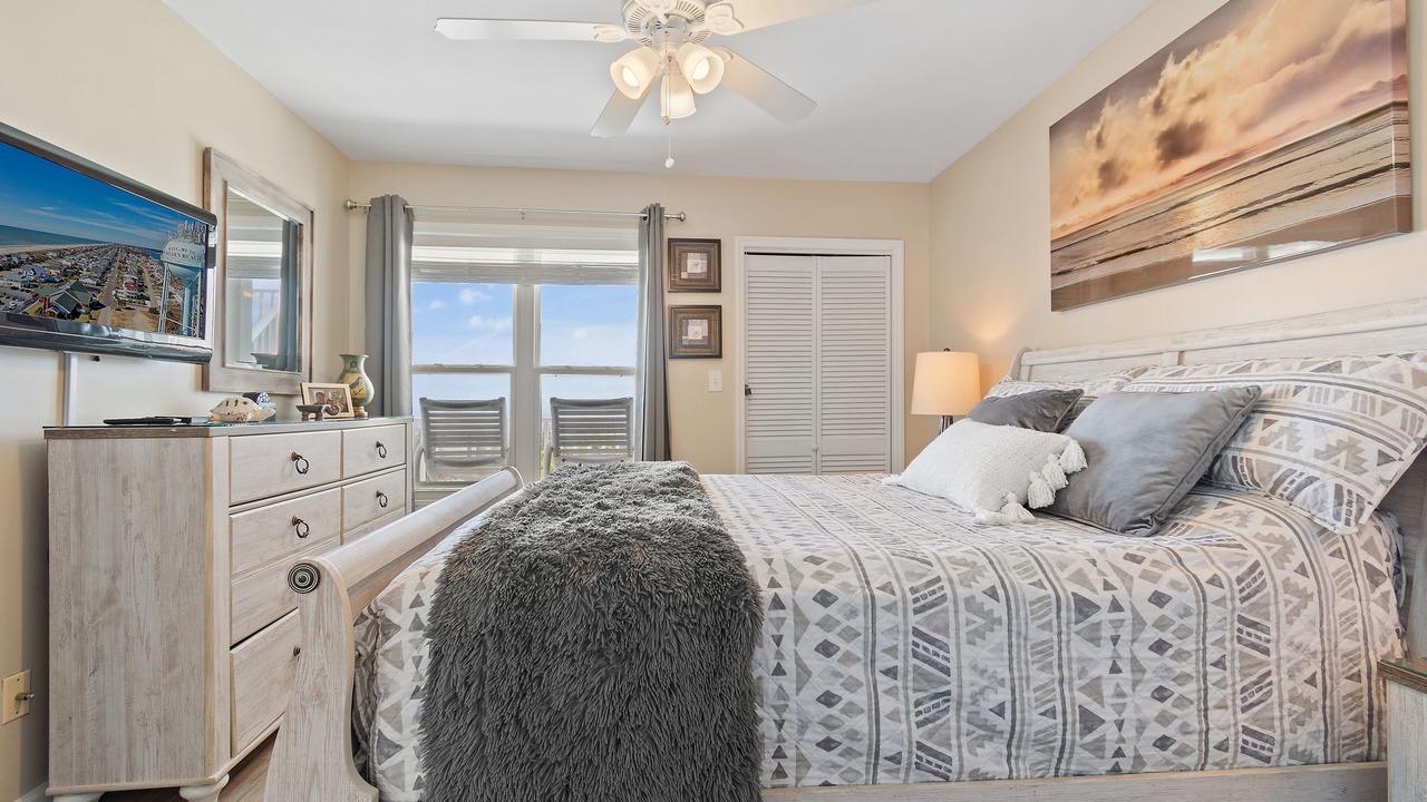 Photo of Bedroom in Holden Beach