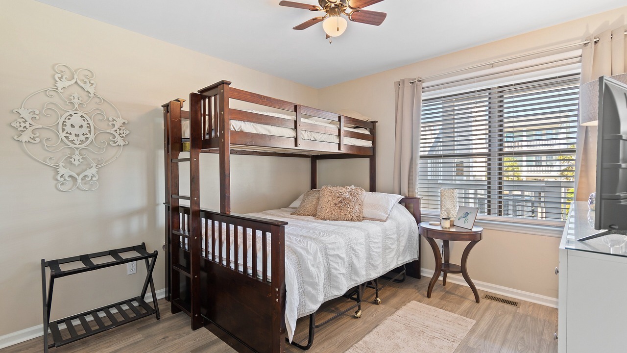 Photo of Bedroom in Holden Beach