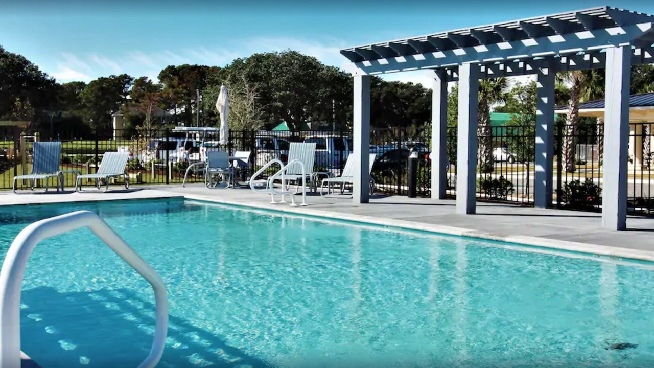 Photo of Outdoor in Corolla Light