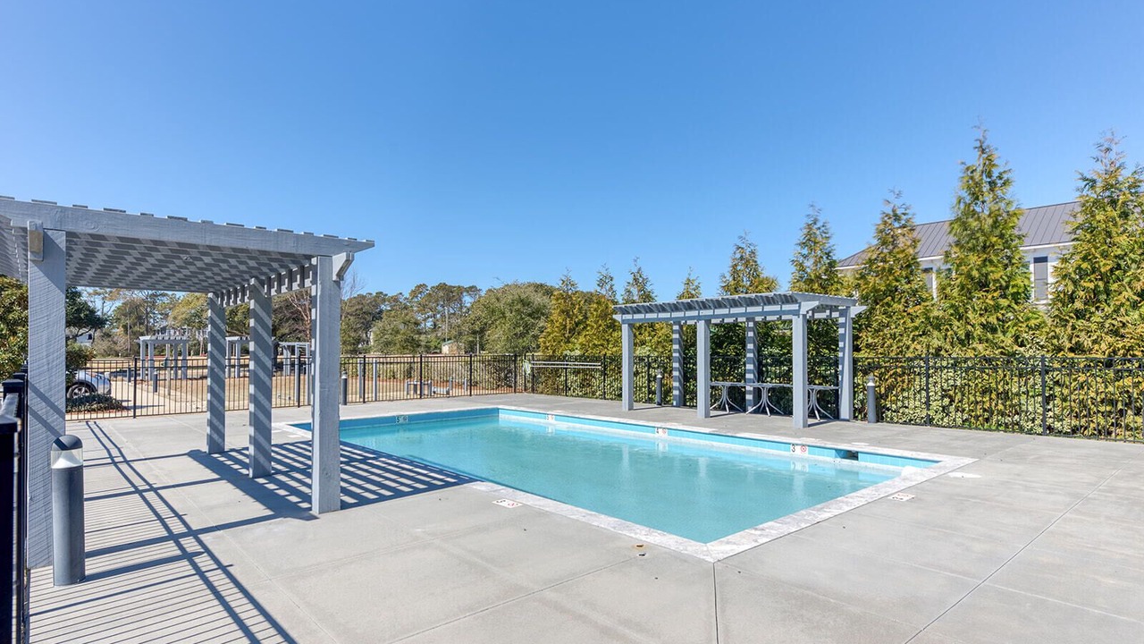 Photo of Outdoor in Corolla Light