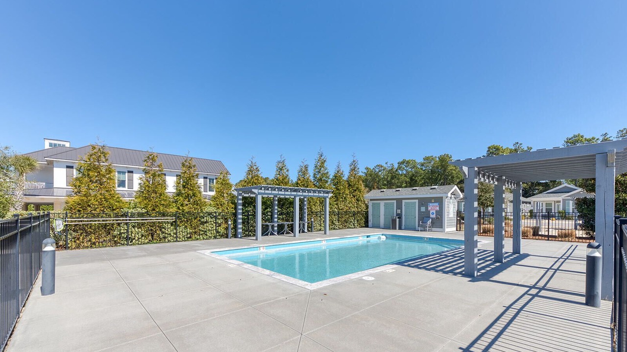 Photo of Outdoor in Corolla Light