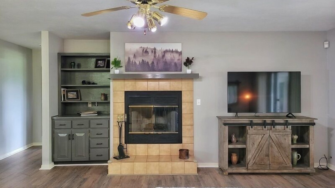 Photo of Livingroom in Waynesville