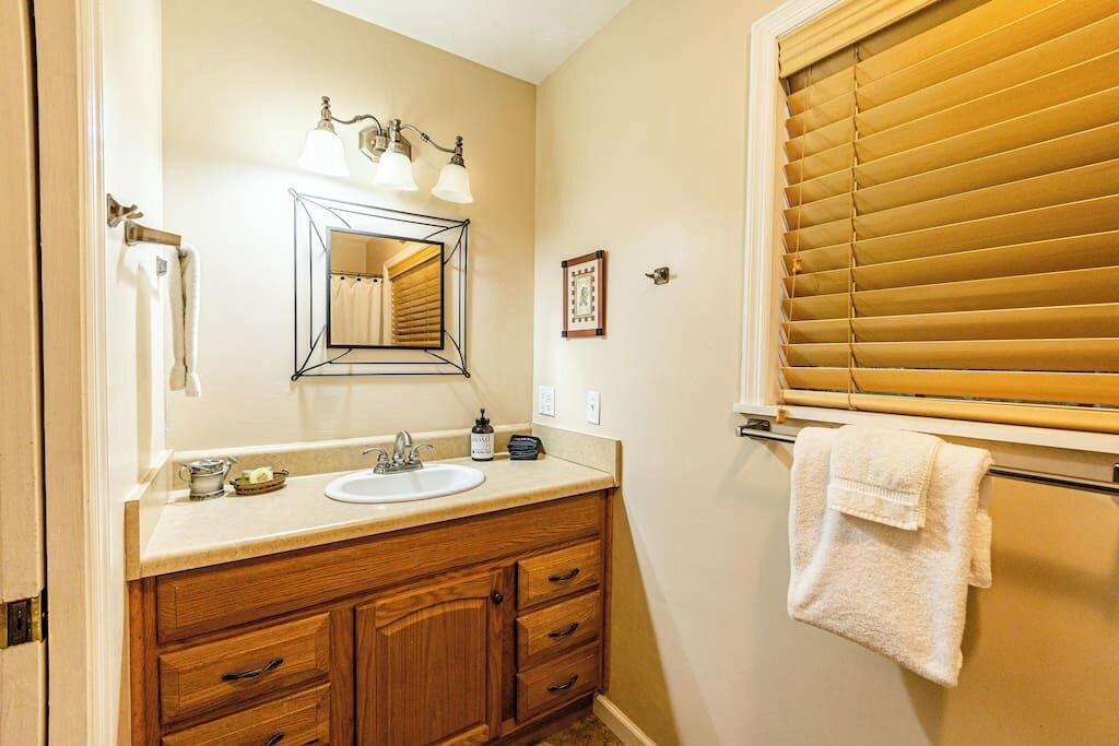 Photo of Bathroom in Topton