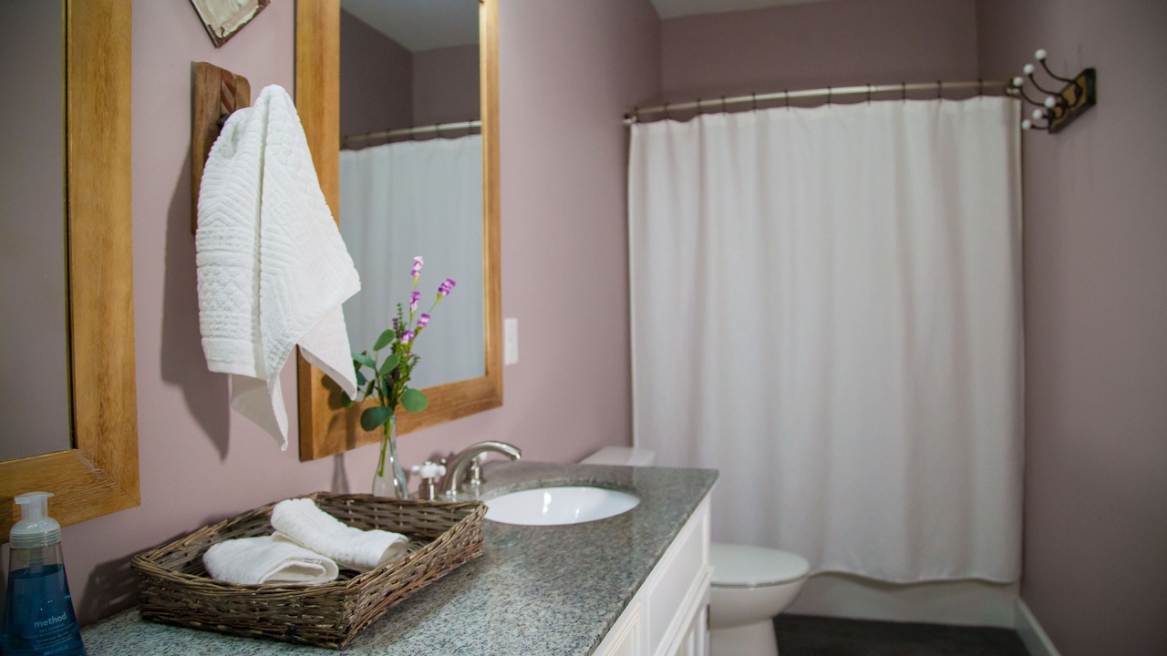 Photo of Bathroom in Oakley