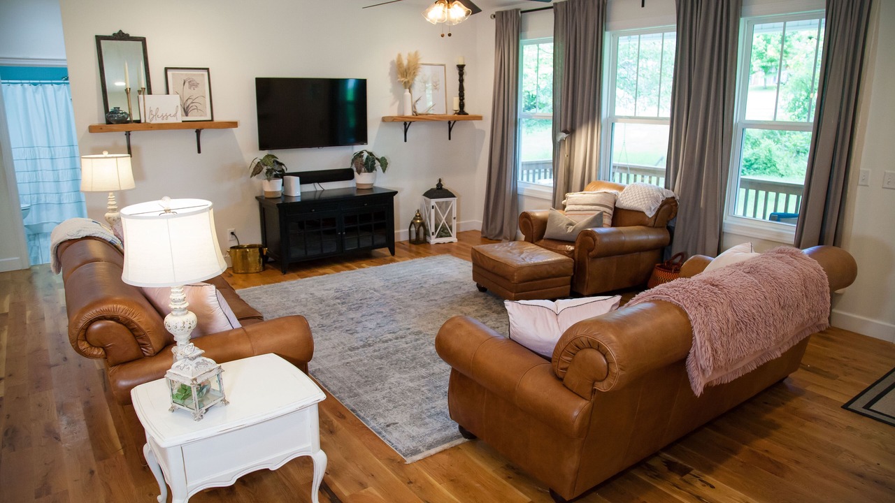 Photo of Livingroom in Oakley