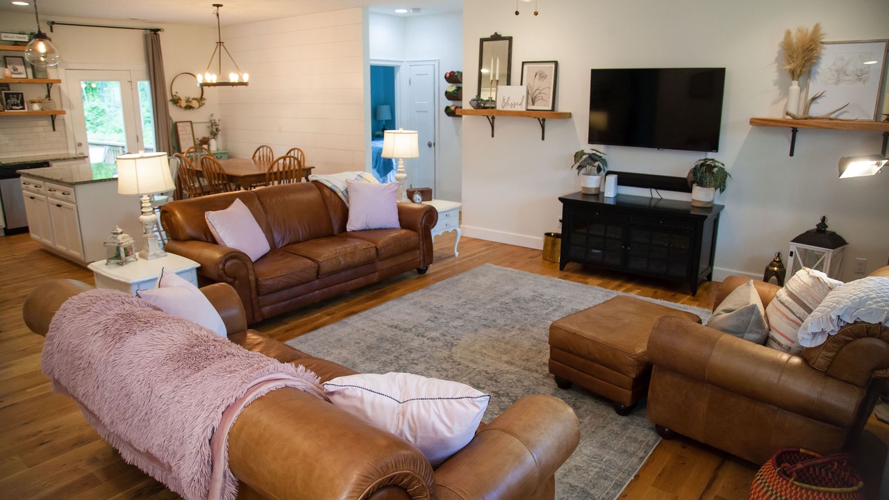 Photo of Livingroom in Oakley