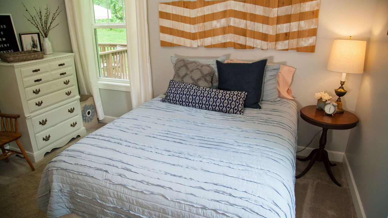 Photo of Bedroom in Oakley
