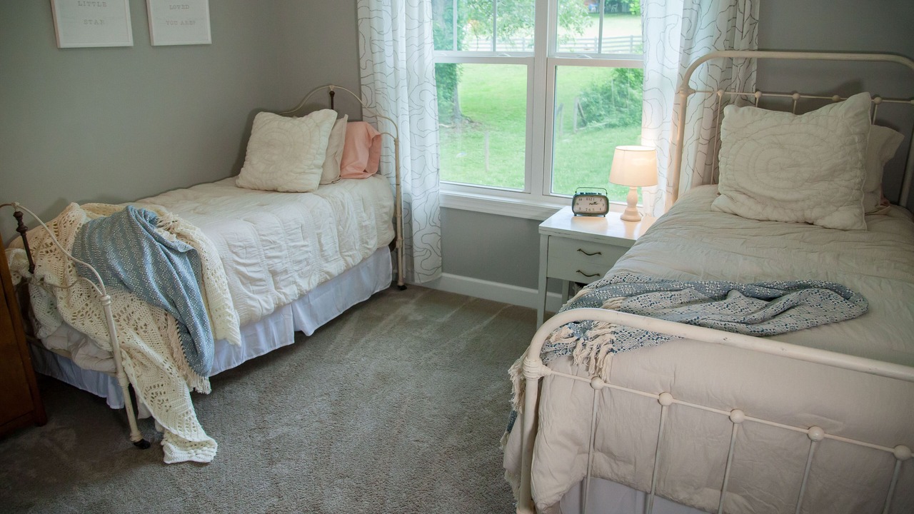 Photo of Bedroom in Oakley