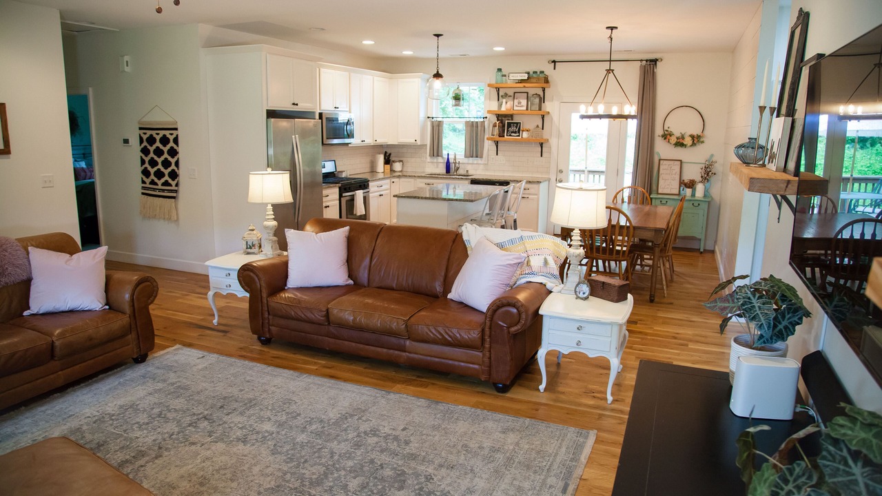 Photo of Livingroom in Oakley