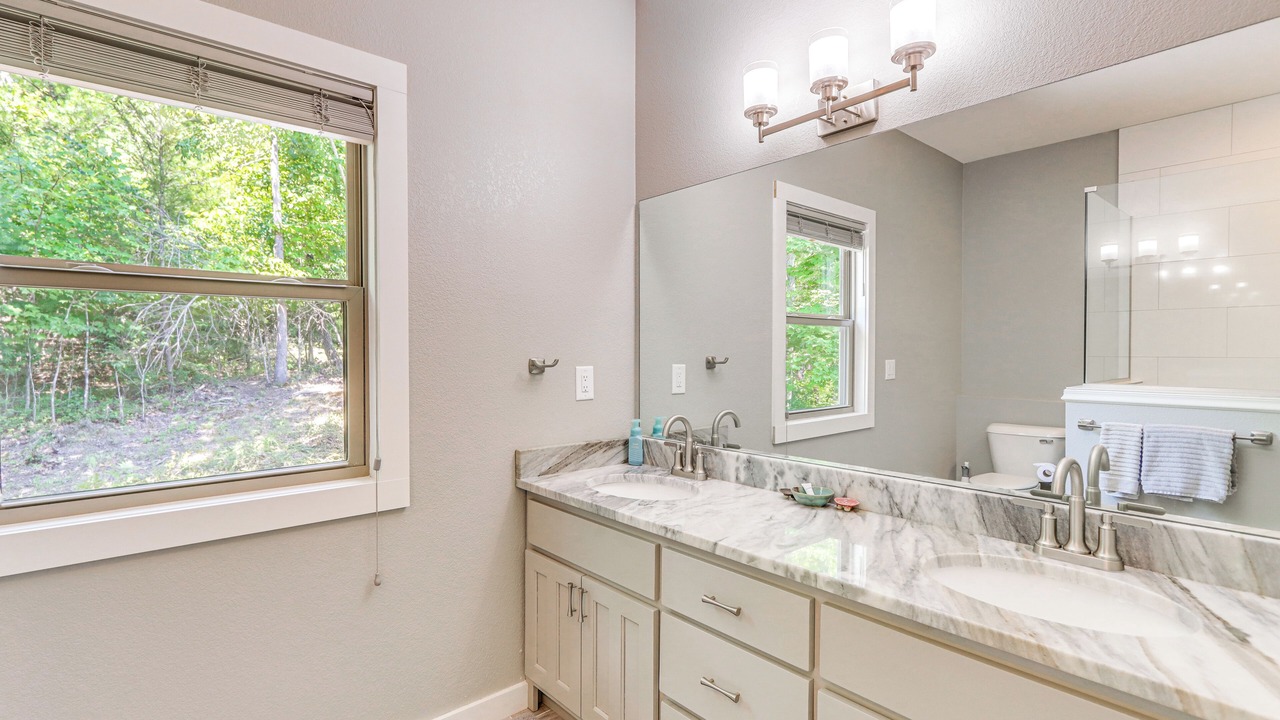 Photo of Bathroom in Tarheel