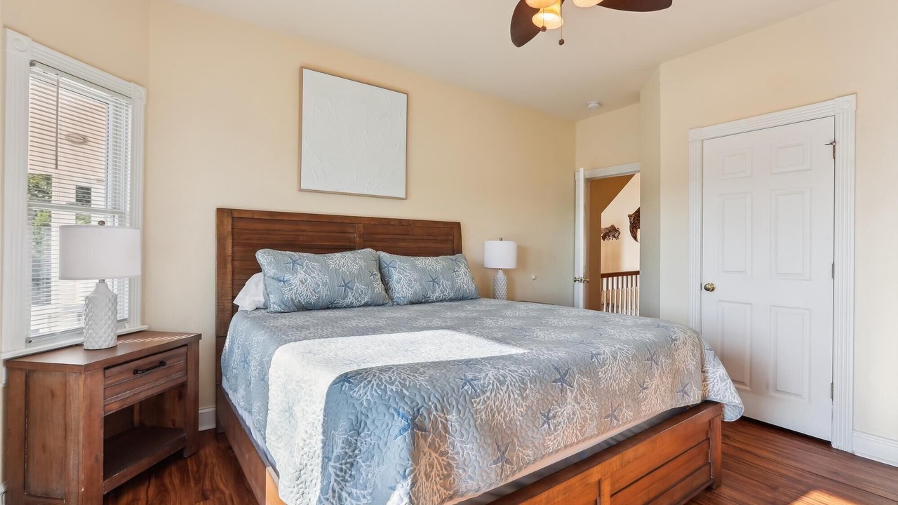 Photo of Bedroom in Pine Island
